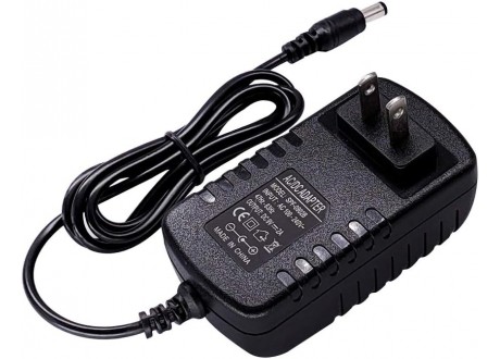 Adaptador 9V 2A Fuente de Voltaje Poder Alimentacion Arduino